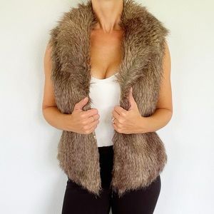 Jack tan vegan faux fur sleeveless satin lined vest size small
